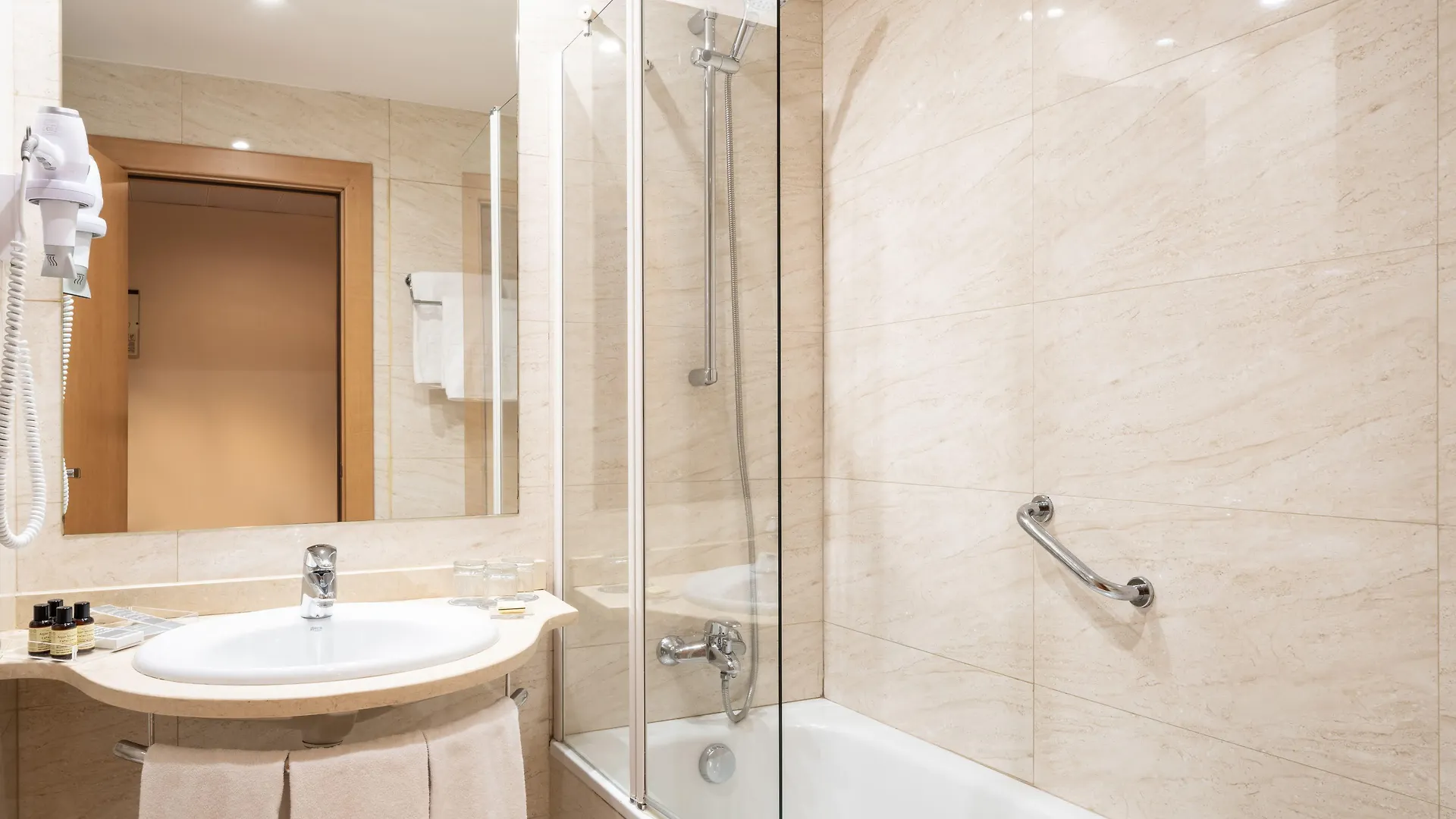 ****  Catalonia La Maquinista Hotel Barcelona Spain