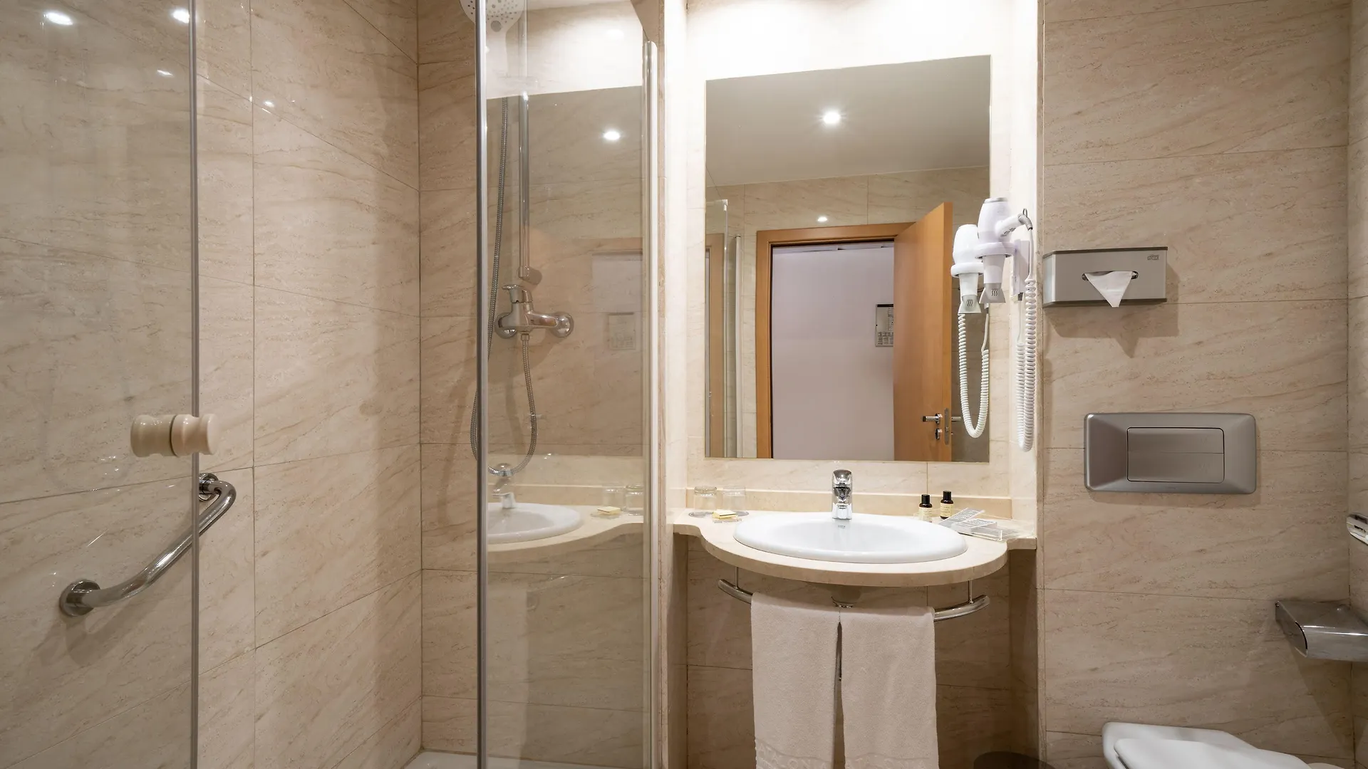 Catalonia La Maquinista Hotel Barcelona