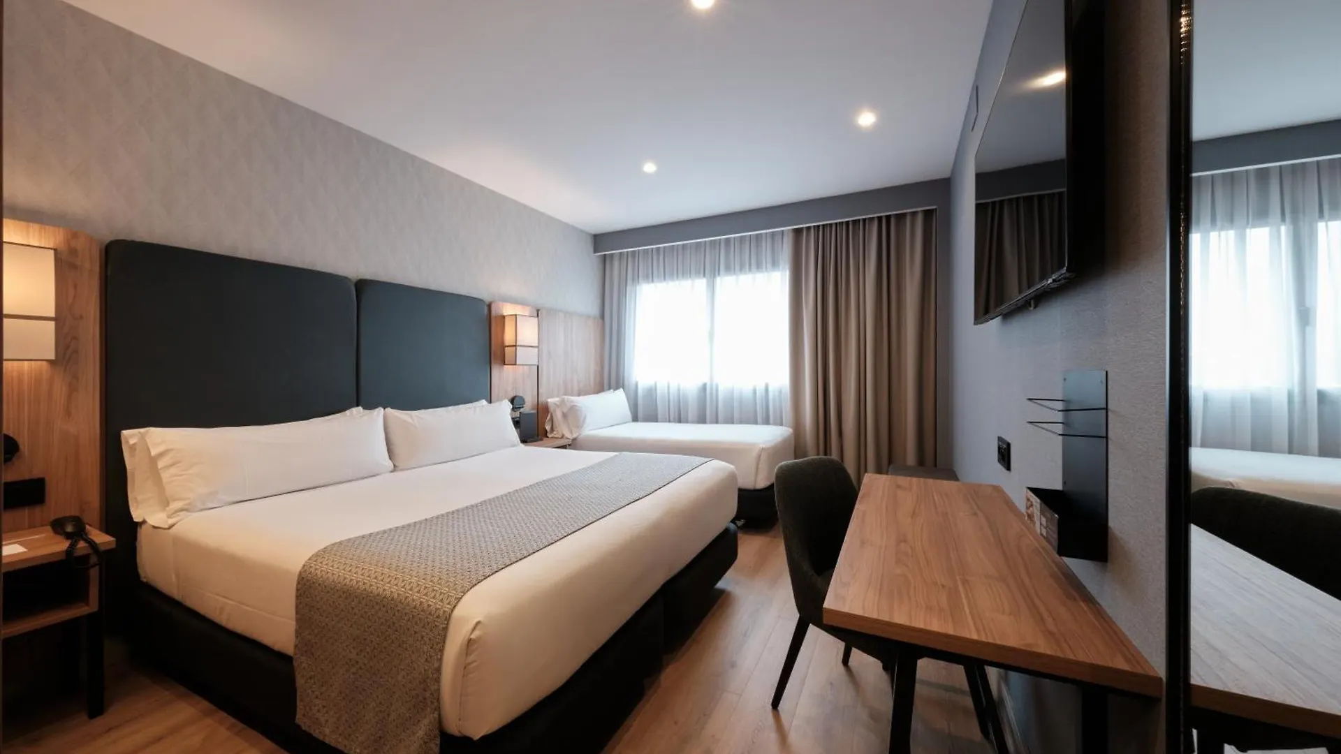 Hotel Catalonia La Maquinista Barcelona