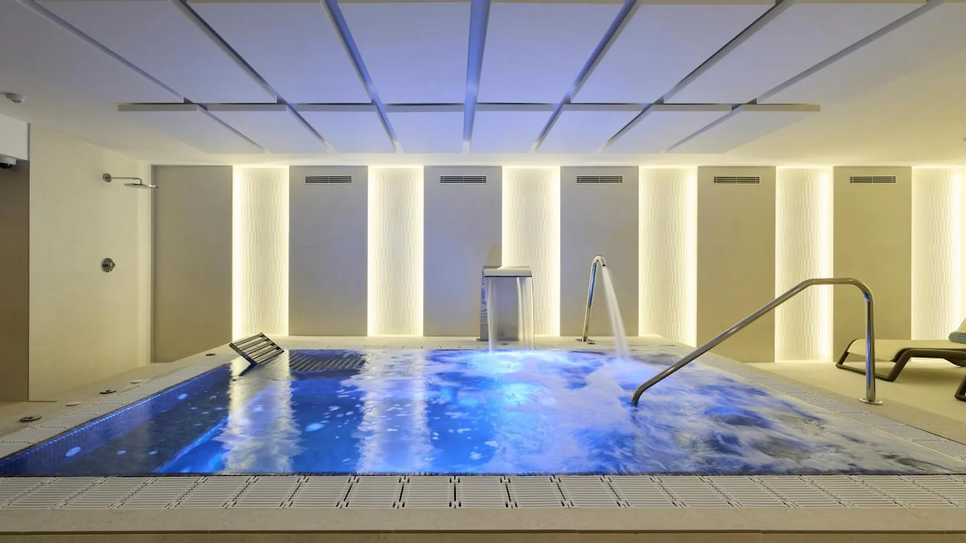 Catalonia La Maquinista Hotell Barcelona 4*,  Spanien
