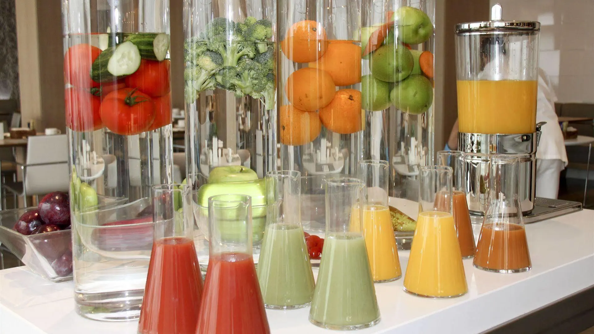 Catalonia La Maquinista Hotell Barcelona Spanien
